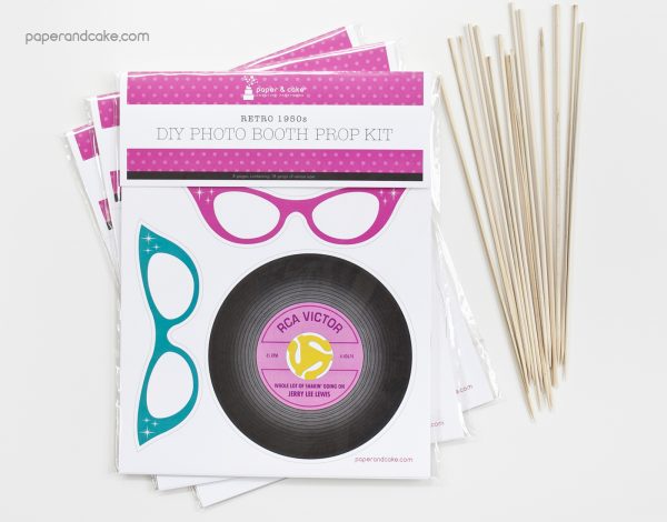 Retro 1950s Photo Booth Props DIY Kit