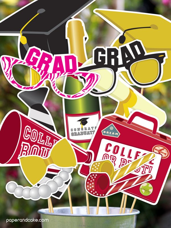 Graduation Photo Booth Props DIY Kit - Paper and Cake